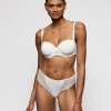 Azelie Natuur String